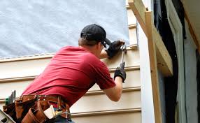 How To Choose The Right Materials for Your Siding Installation in 'Fearrington Village, NC